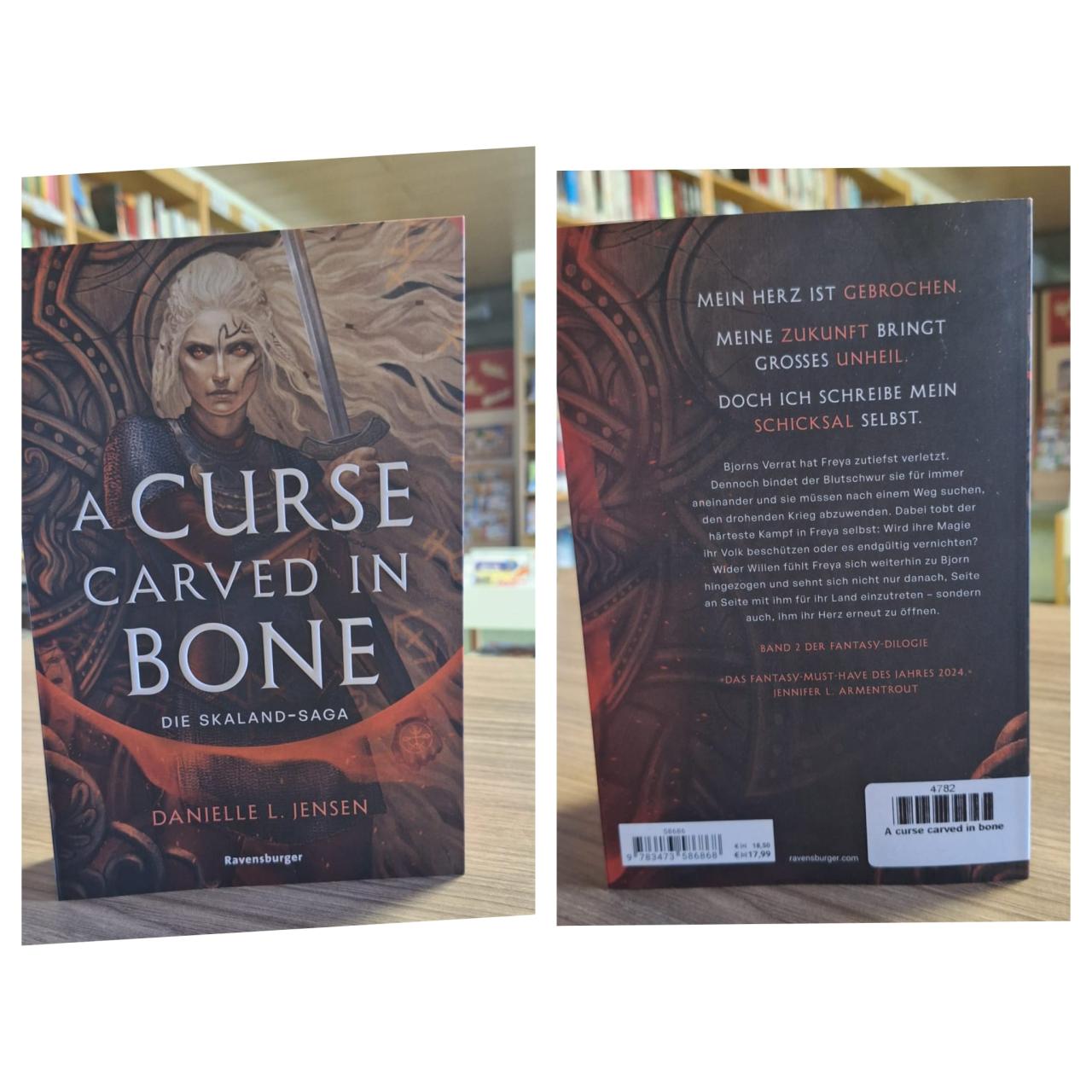 Buch A Curse carved in Bone