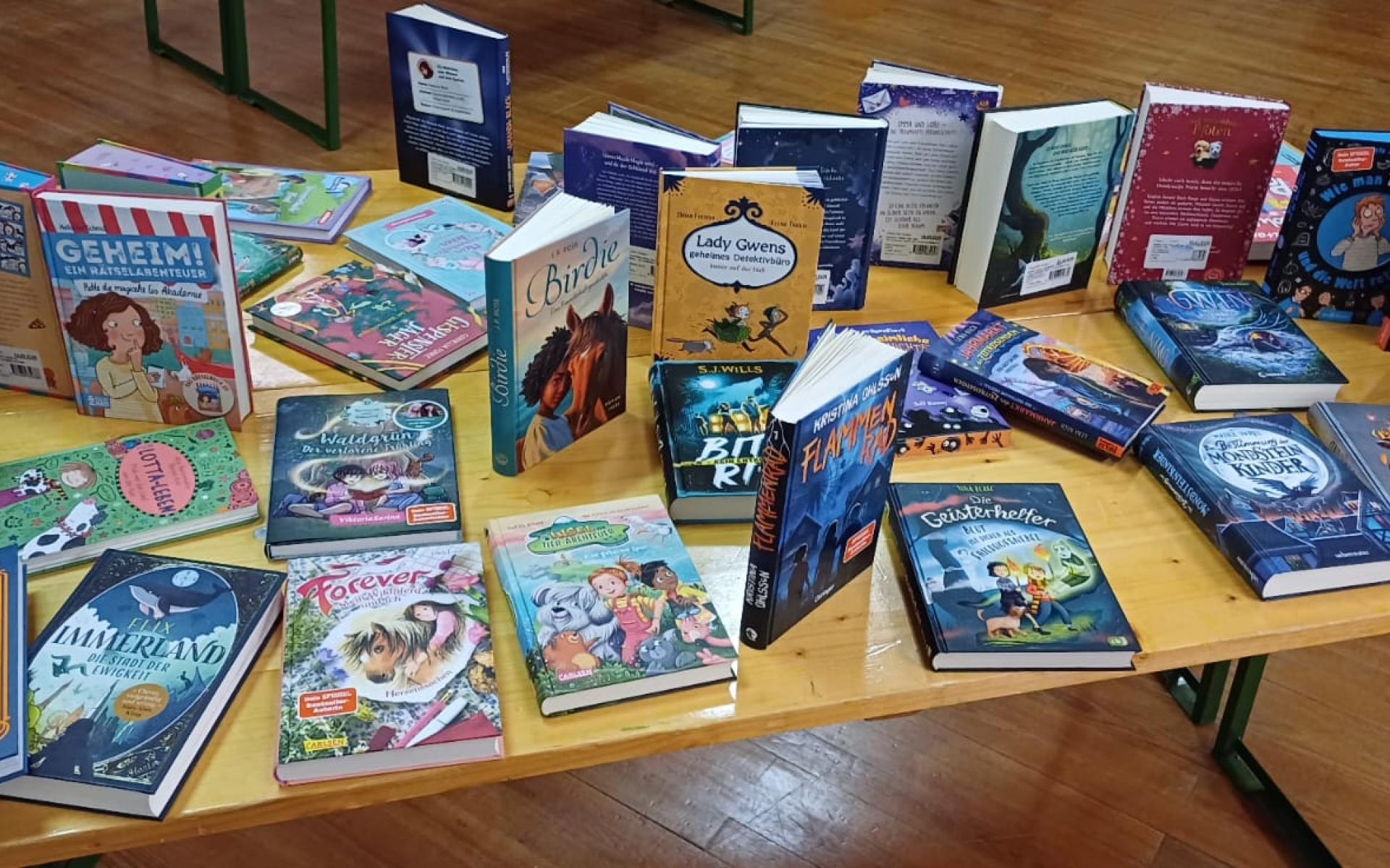 Buchausstellung 2025